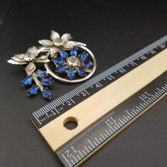 Vintage Blue Clear Glass Rhinestone Floral Brooch & Pendant, Riveted, 2 Inches - Picture 7 of 10